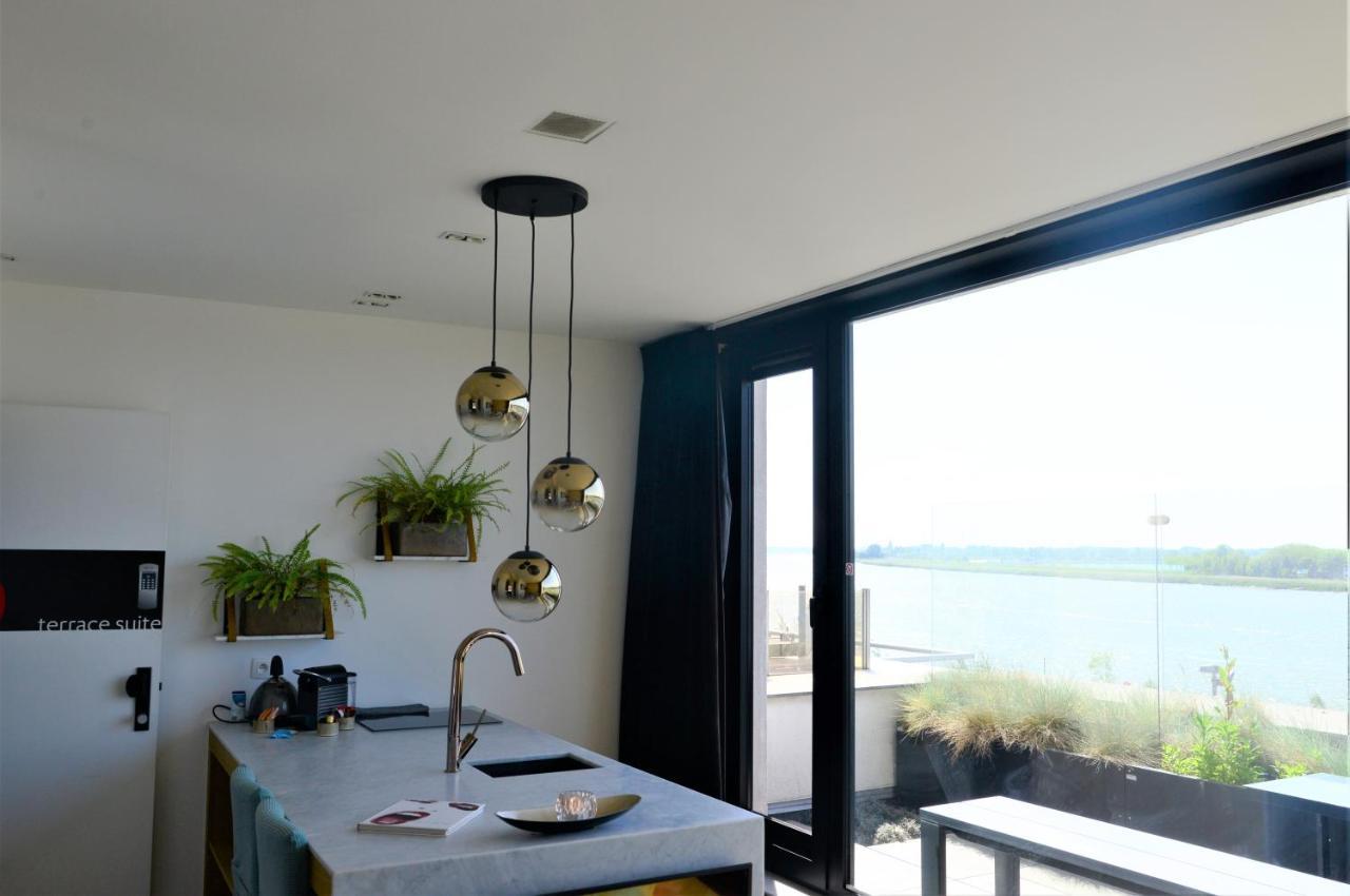 Kaai11 - Lofts & Suites With A View Antwerpen Exteriör bild